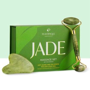 PLANTIFIQUE PREMIUM JADE MASSAGE SET - ANTI-AGING AND DE-STRESS ROLLER & GUA SHA